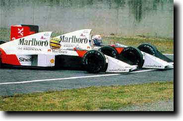 Prost wysiada, Senna chce jecha dalej